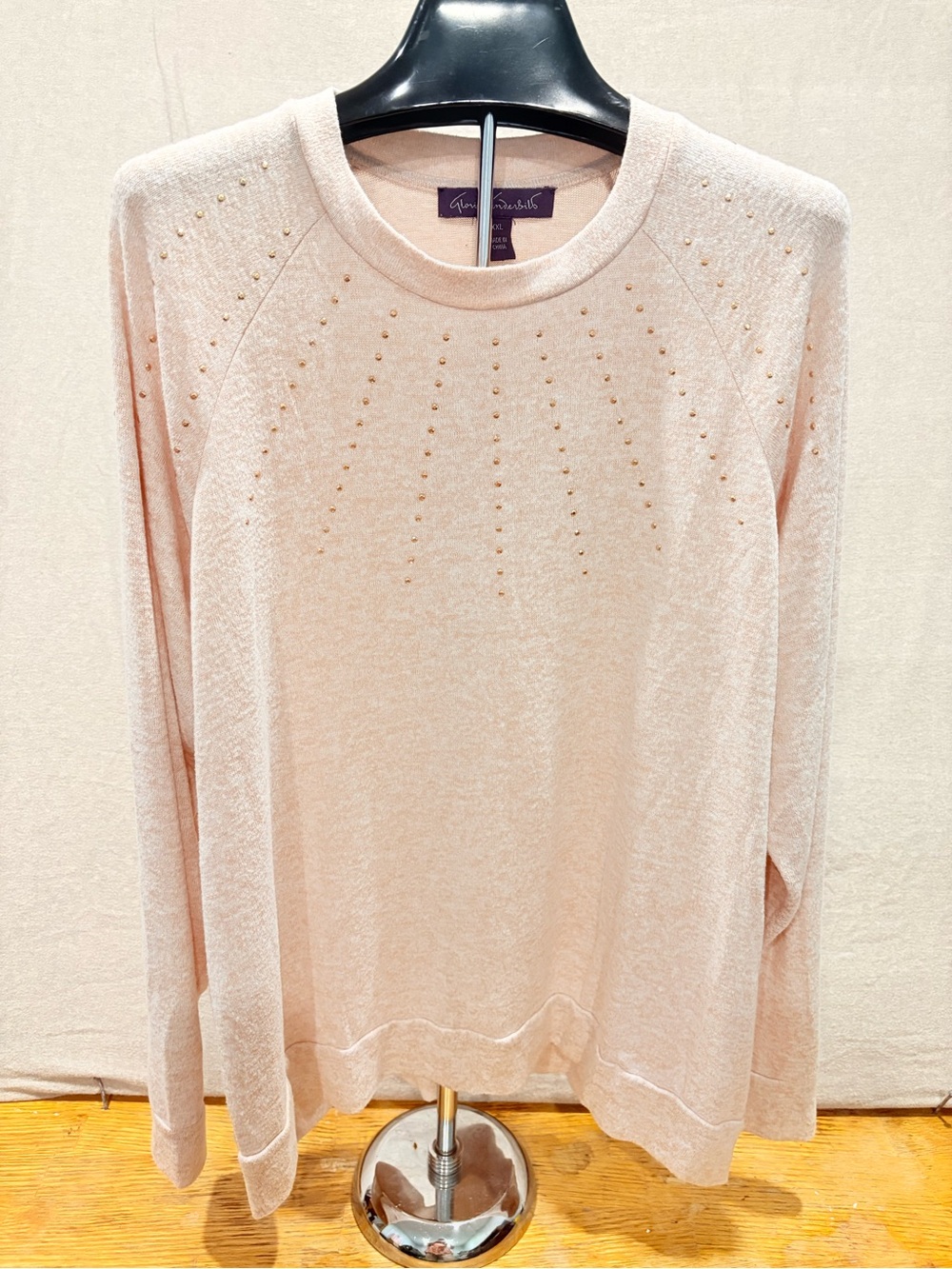 Gloria Vanderbilt Heathered Pink Lightweight.Pretty embellishment. XXL.